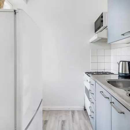Wehost Colorful Studio Next To Park Puijonpuistikko In Vallila Neighborhood * Helsinki